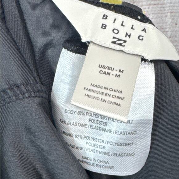 NWT Billabong Beach Babe One Piece Black Bathing Swim Suit Women’s Size Medium - Picture 4 of 7